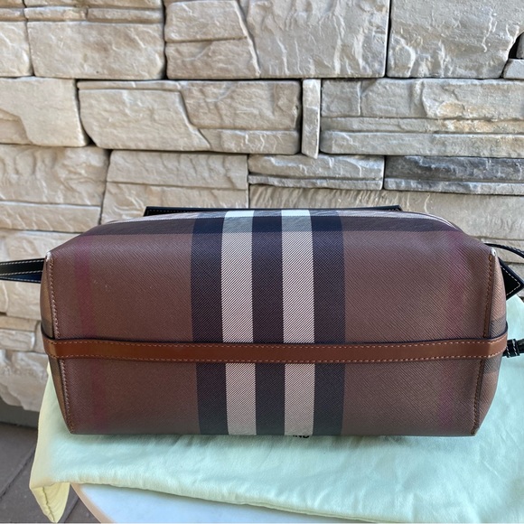 SOLD Burberry Catherine Smoked Check Tote Bag - Picture 10 of 16